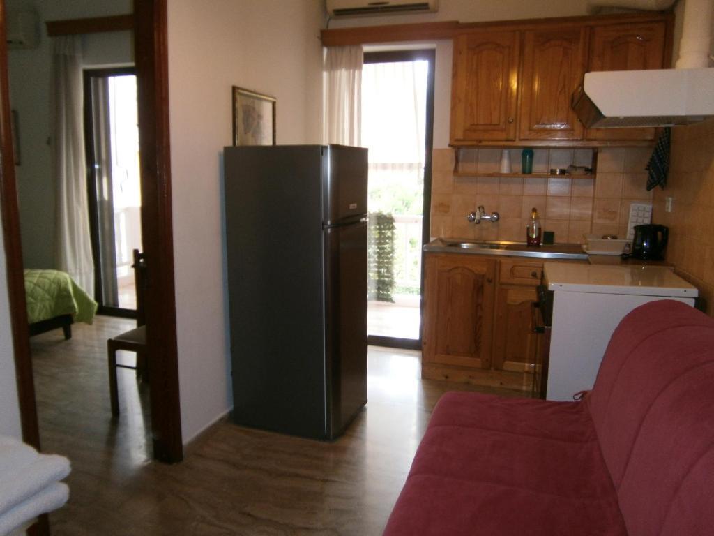 Antonios Rooms アクラタ 部屋 写真